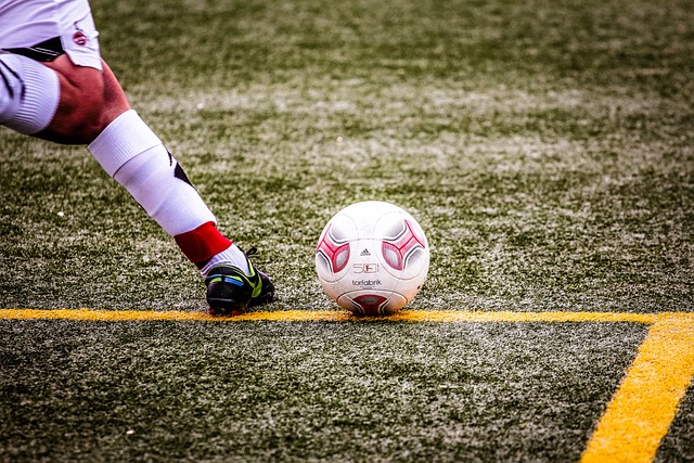 更是C罗对 更是C罗对